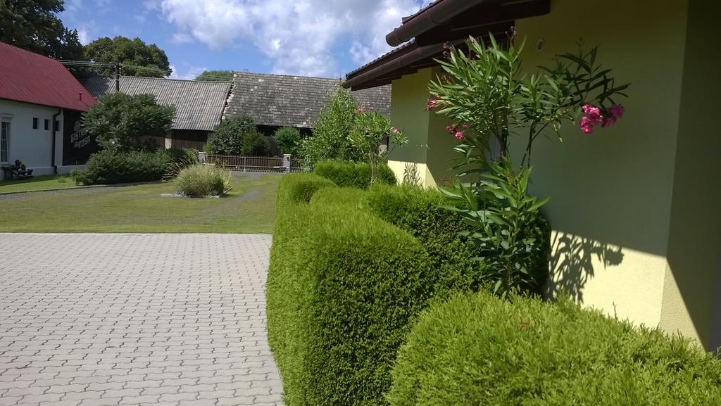 Privat No 13 Appartement Liptovský Mikuláš Kamer foto