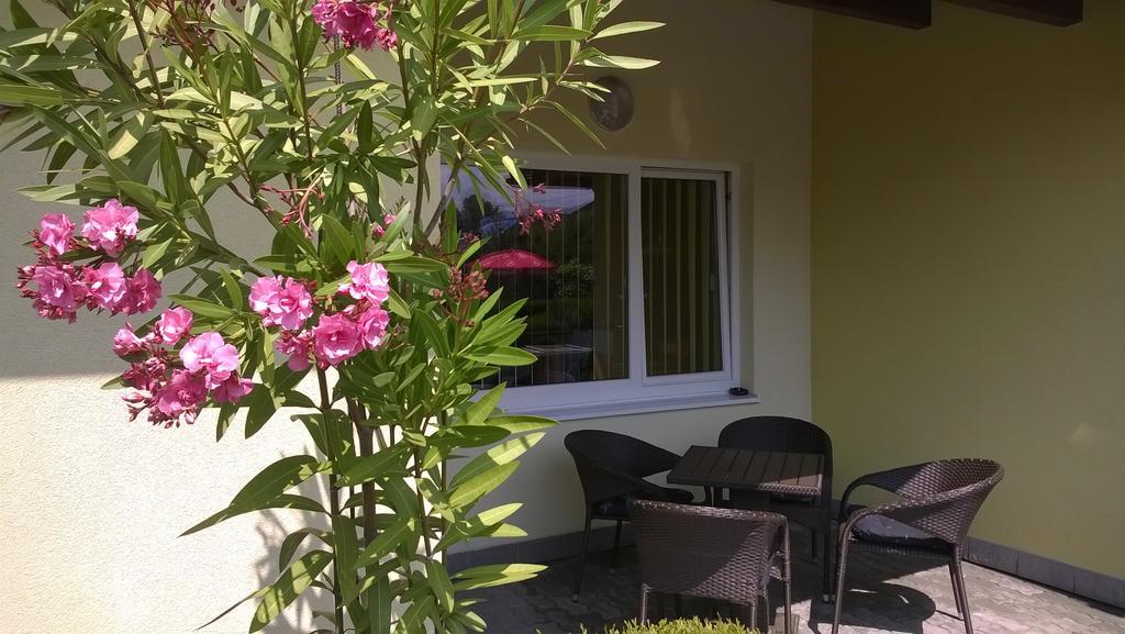 Privat No 13 Appartement Liptovský Mikuláš Kamer foto