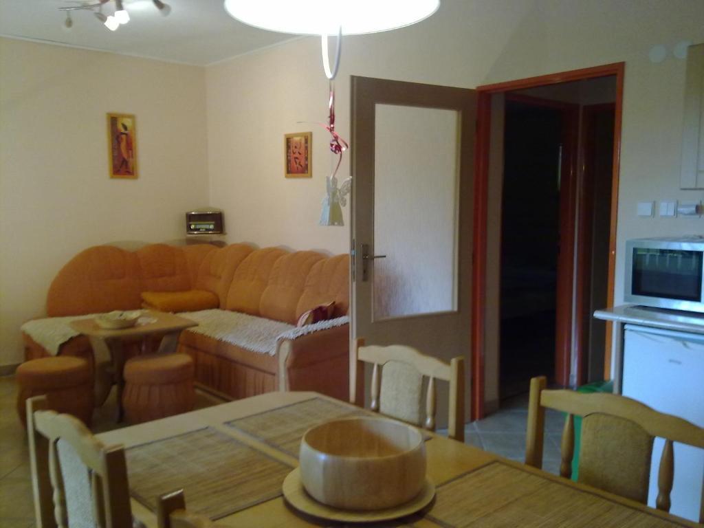Privat No 13 Appartement Liptovský Mikuláš Kamer foto