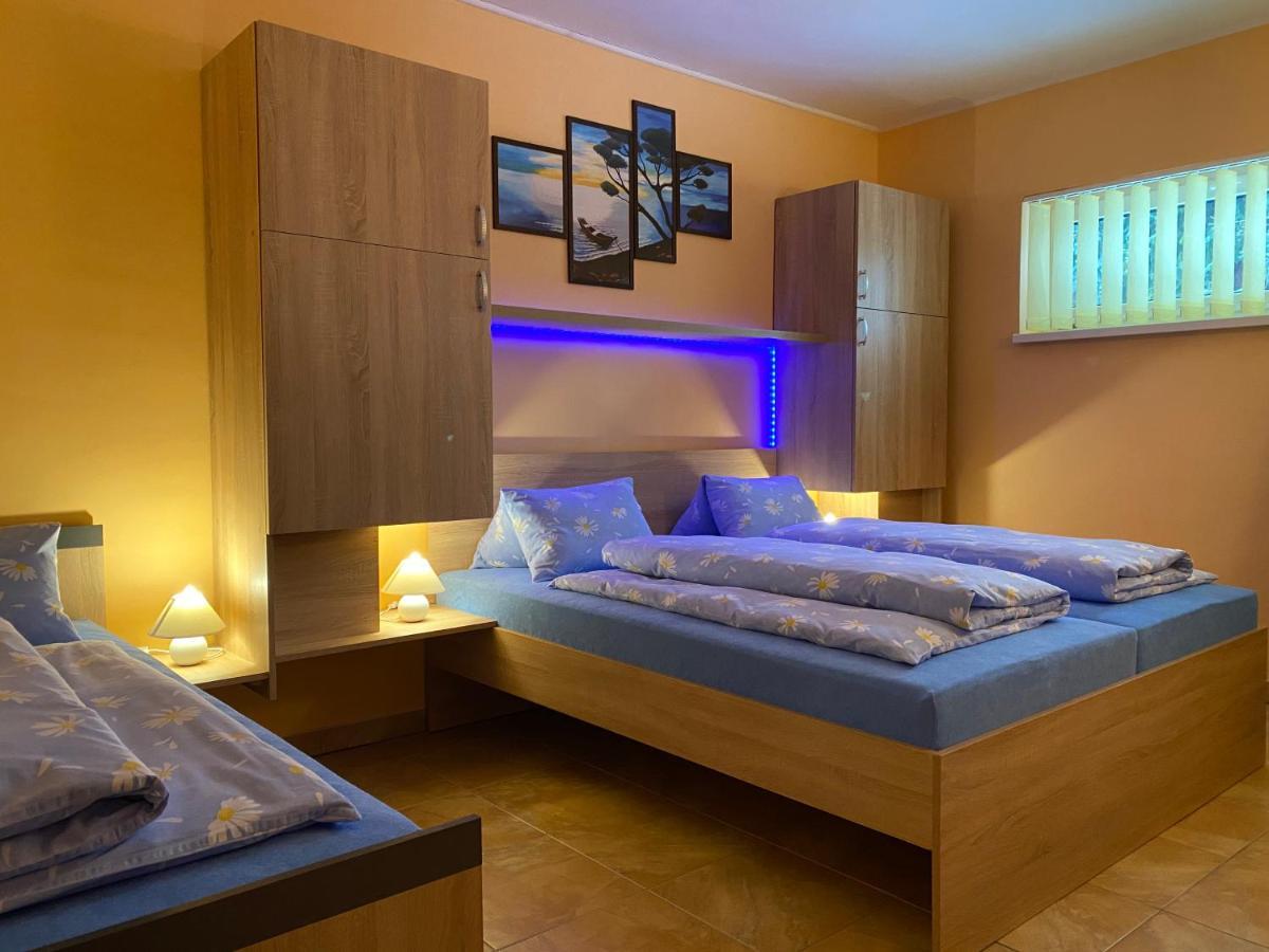 Privat No 13 Appartement Liptovský Mikuláš Buitenkant foto
